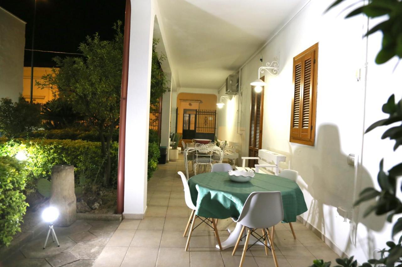 B&B Viro Campi Salentina Dış mekan fotoğraf